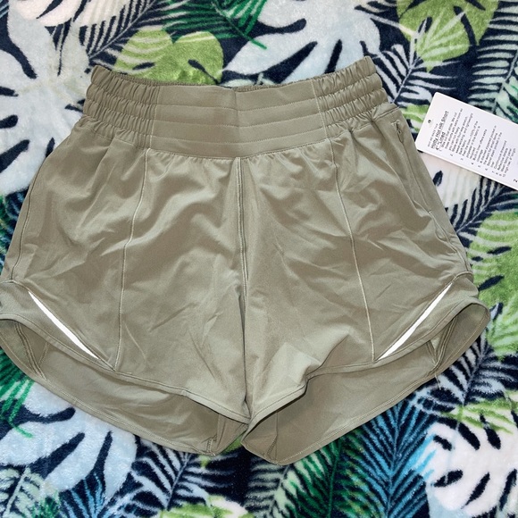 lululemon athletica Pants - LULULEMON SHORTS
